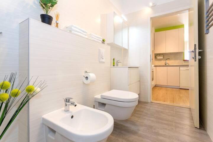 Apartment Helena ดูบรอฟนิก ภายนอก รูปภาพ